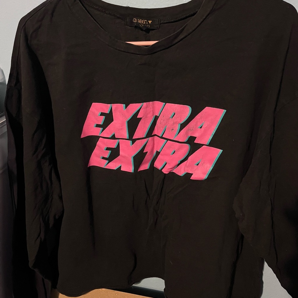 long sleeve “extra extra”